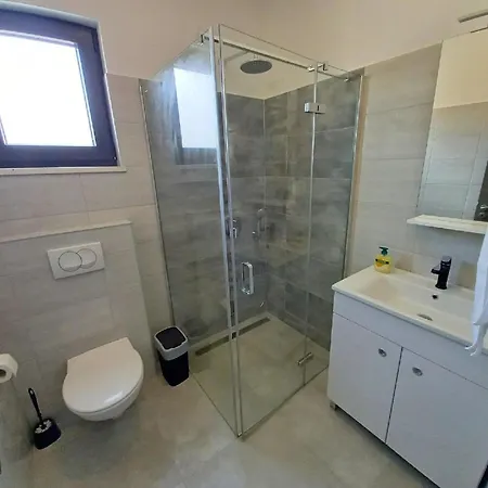In Mit Privatem Pool Holiday home Vodnjan